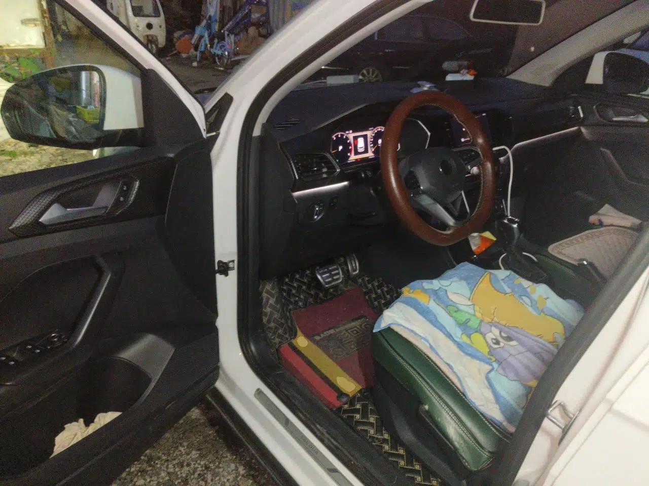 Volkswagen Tacqua 2020 1.5L Automatic R-Line — миниатюра 16