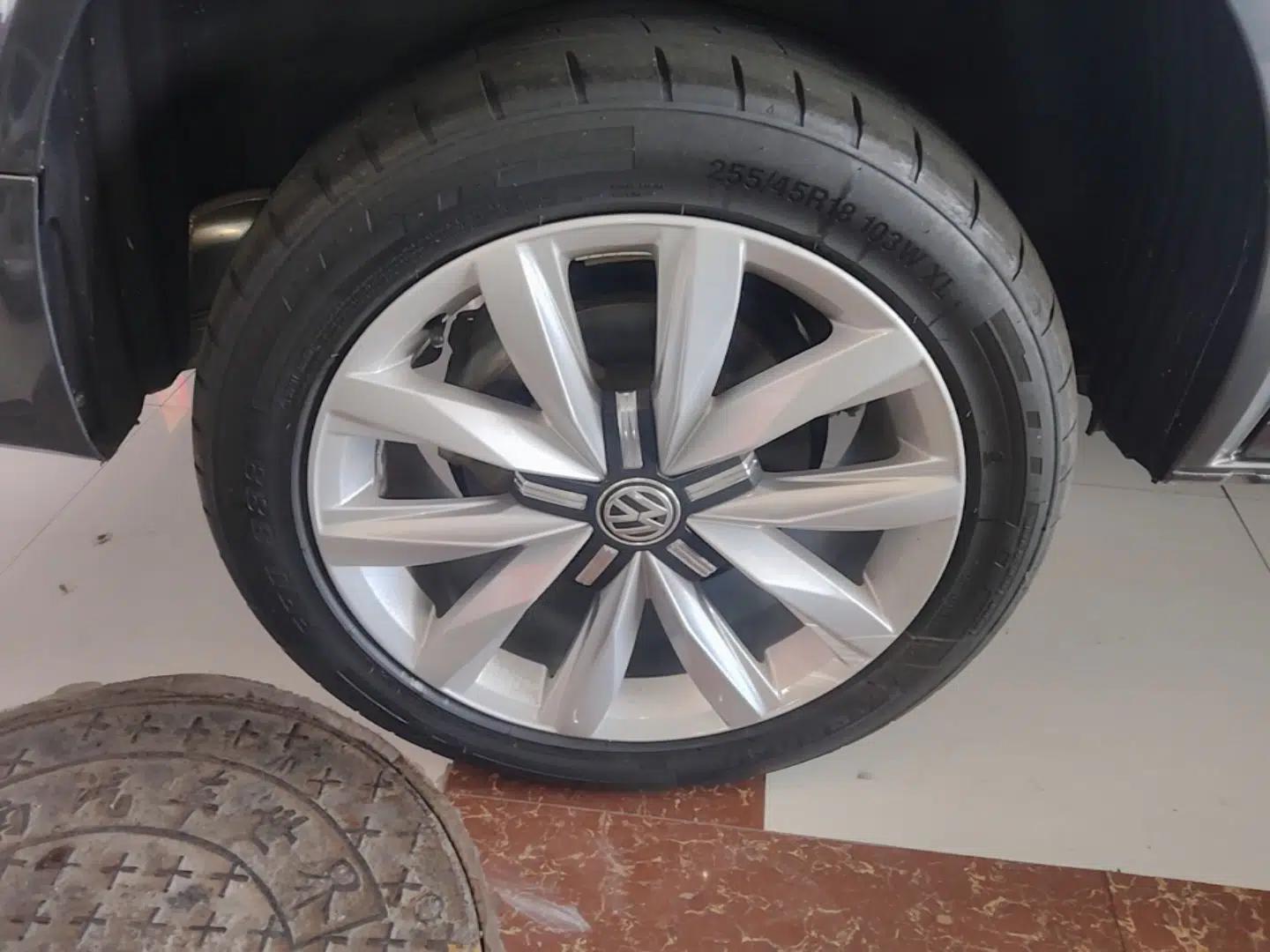 Volkswagen Multivan 2017 2.0 TSI 4x4 Prestige Edition 7-Seater — миниатюра 11