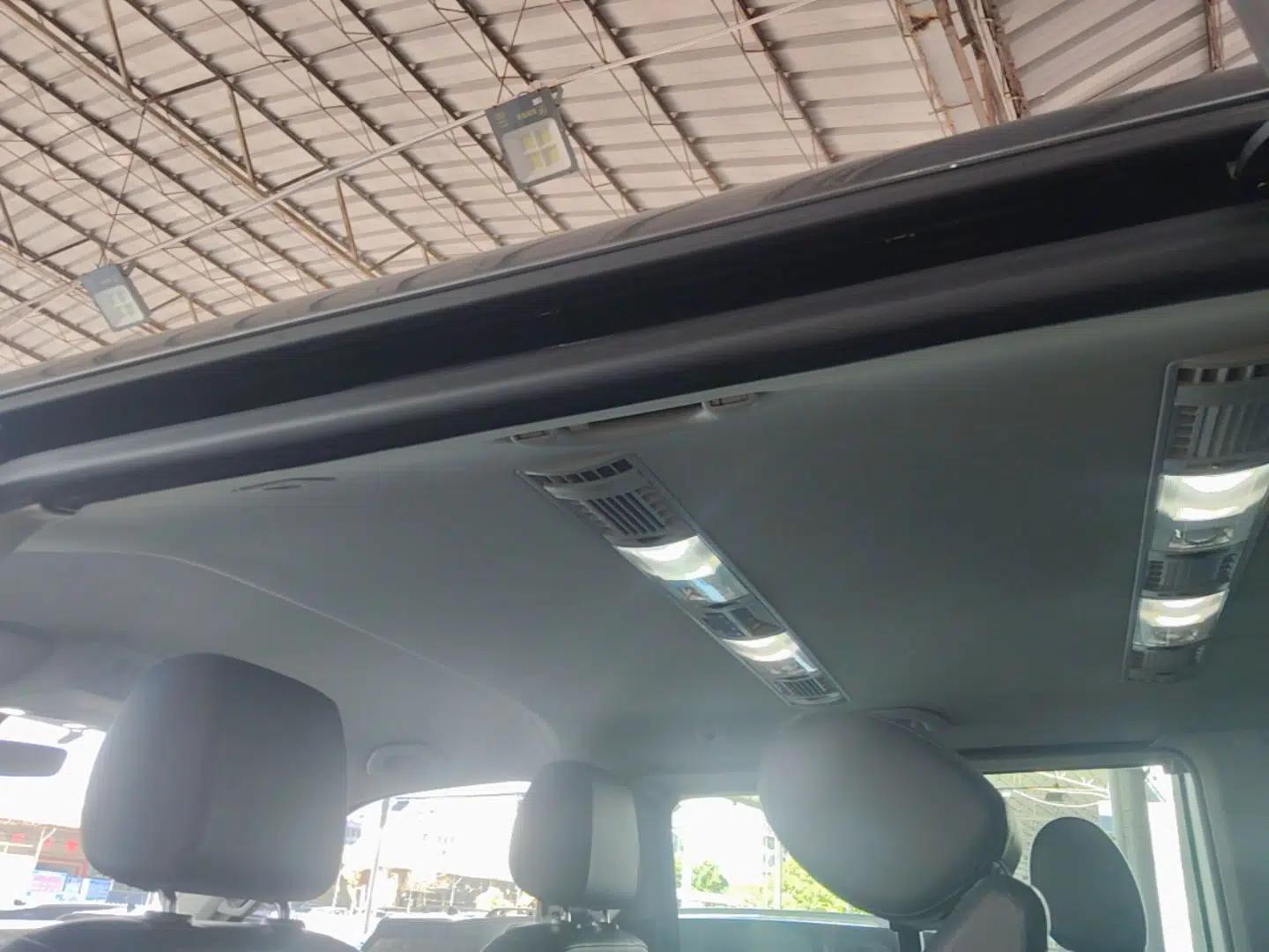 Volkswagen Multivan 2017 2.0 TSI 4x4 Prestige Edition 7-Seater — миниатюра 21