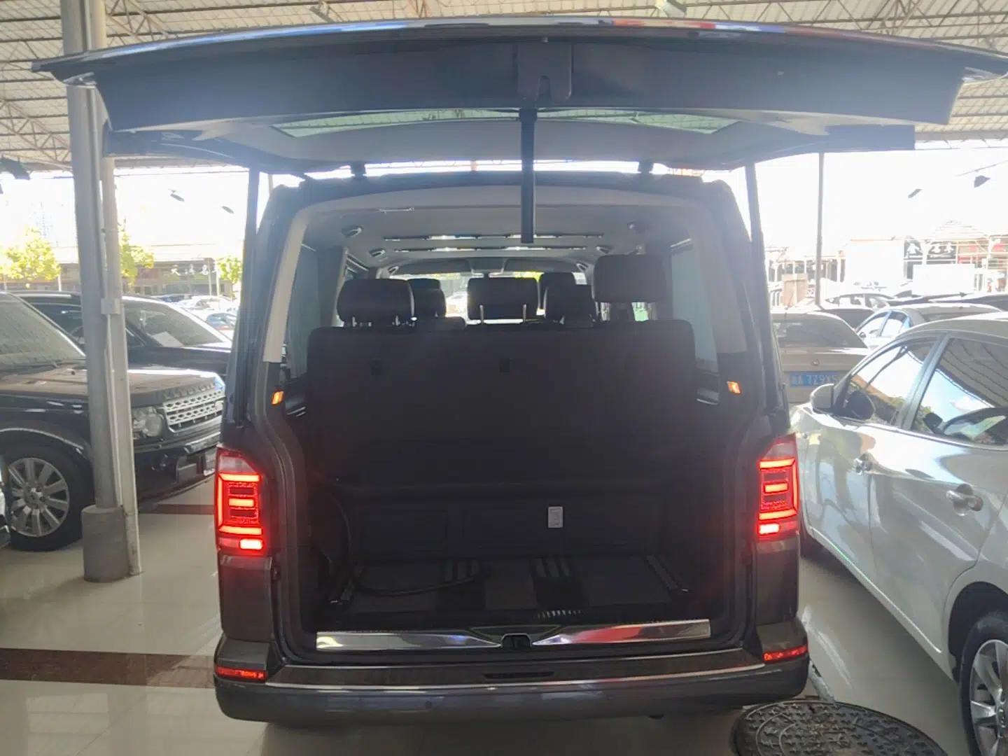 Volkswagen Multivan 2017 2.0 TSI 4x4 Prestige Edition 7-Seater — миниатюра 22