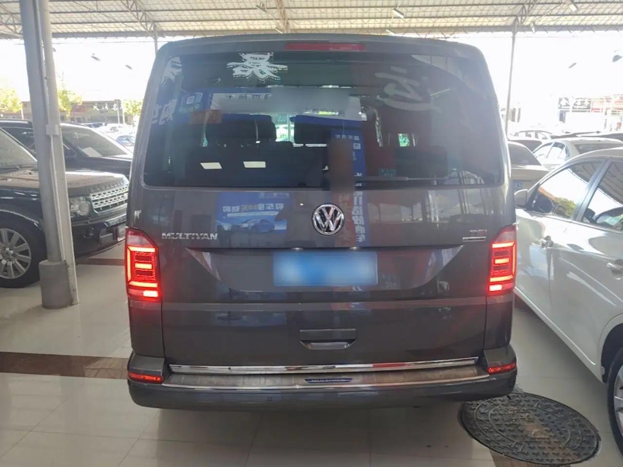 Volkswagen Multivan 2017 2.0 TSI 4x4 Prestige Edition 7-Seater — миниатюра 5