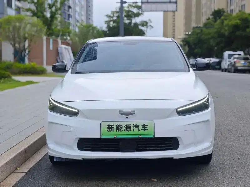 Geely Geometry A 2021 Pro Premium High-Energy Range Edition 600KM A600 Cube Edition — миниатюра 2