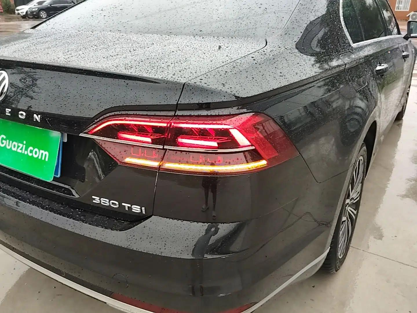 Volkswagen Phideon 2018 Revised Version 380TSI Two-Wheel Drive Business Edition — миниатюра 9