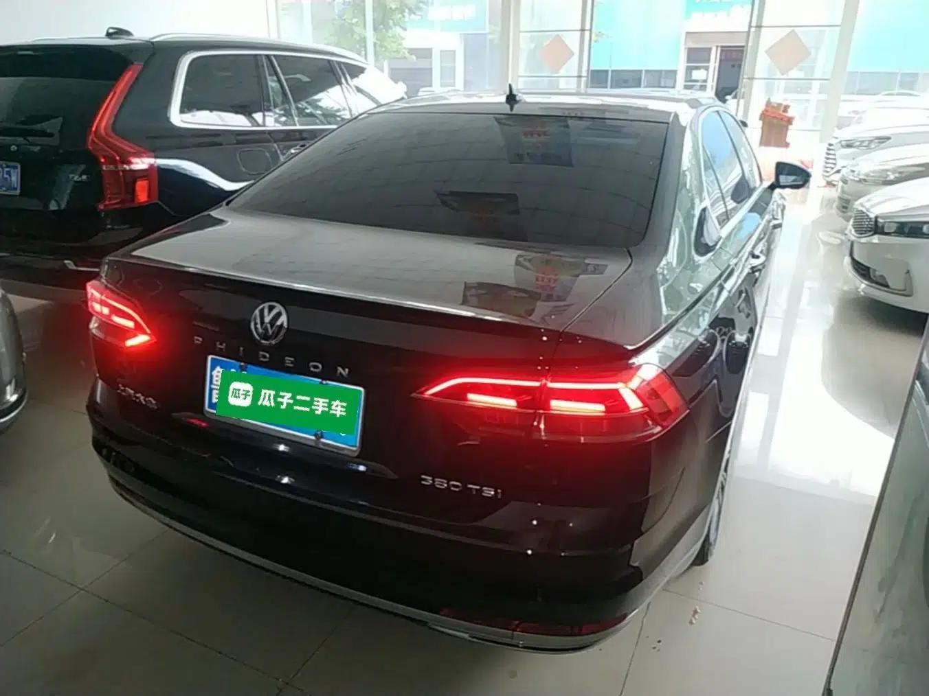 Volkswagen Phideon 2018 Revised Version 380TSI Two-Wheel Drive Business Edition — миниатюра 6