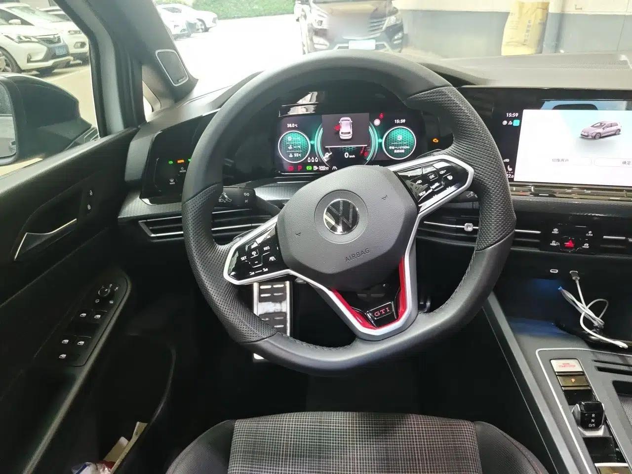 Volkswagen Golf GTI 2021 380TSI DSG GTI — миниатюра 10