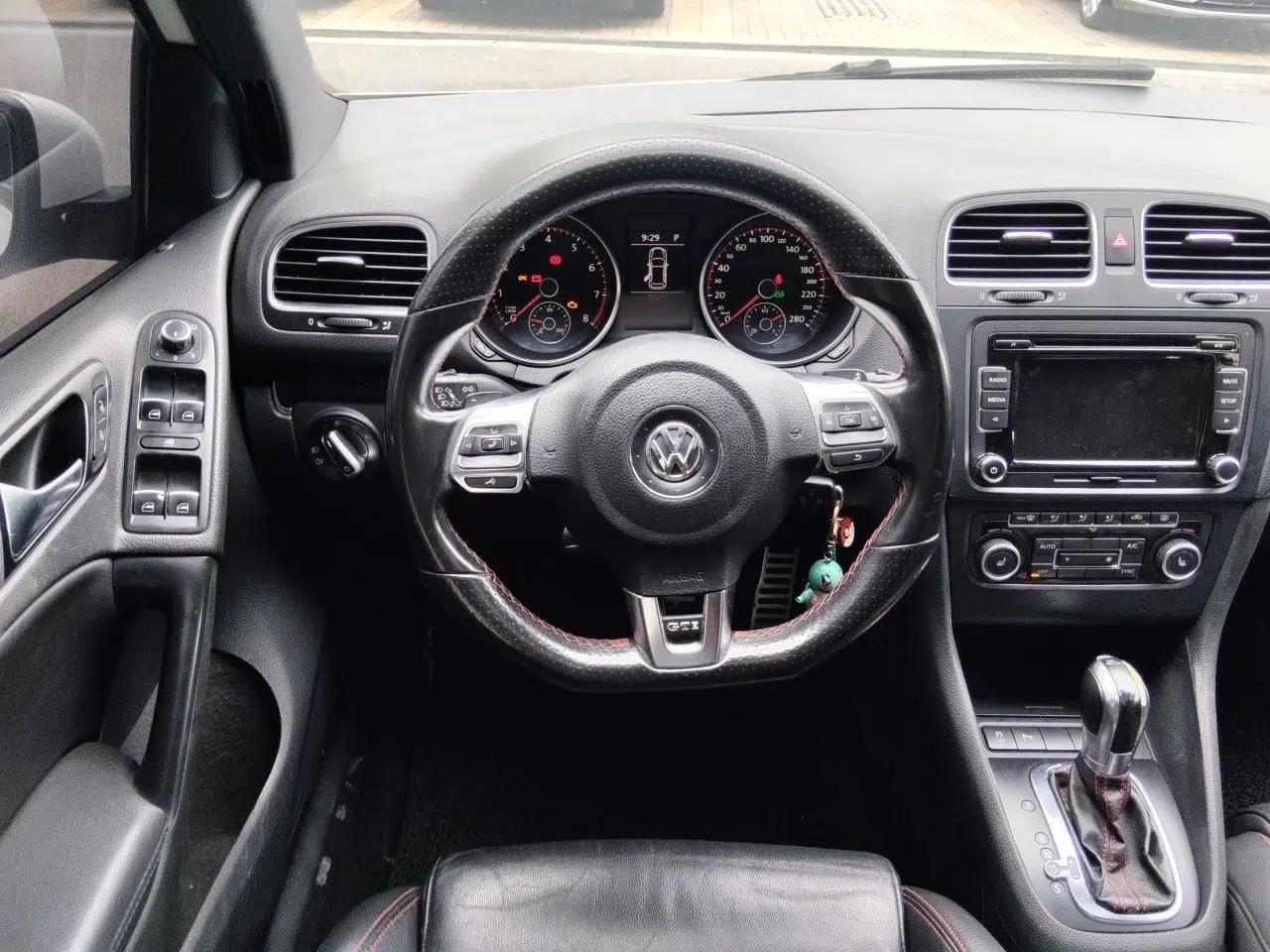 Volkswagen Golf GTI 2012 2.0 TSI GTI — миниатюра 10