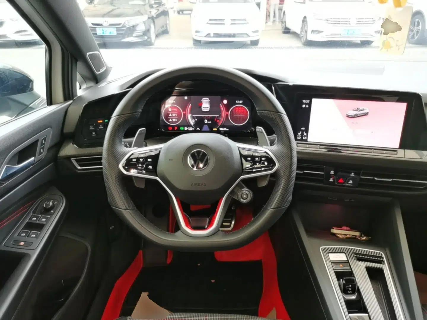 Volkswagen Golf GTI 2021 380TSI DSG GTI — миниатюра 13
