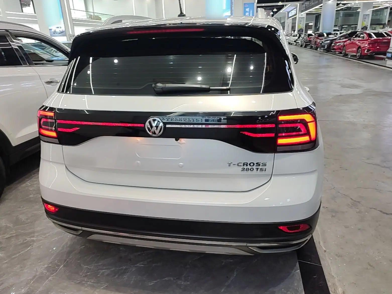 Volkswagen T-Cross 2019 280TSI DSG Comfort Edition — миниатюра 5