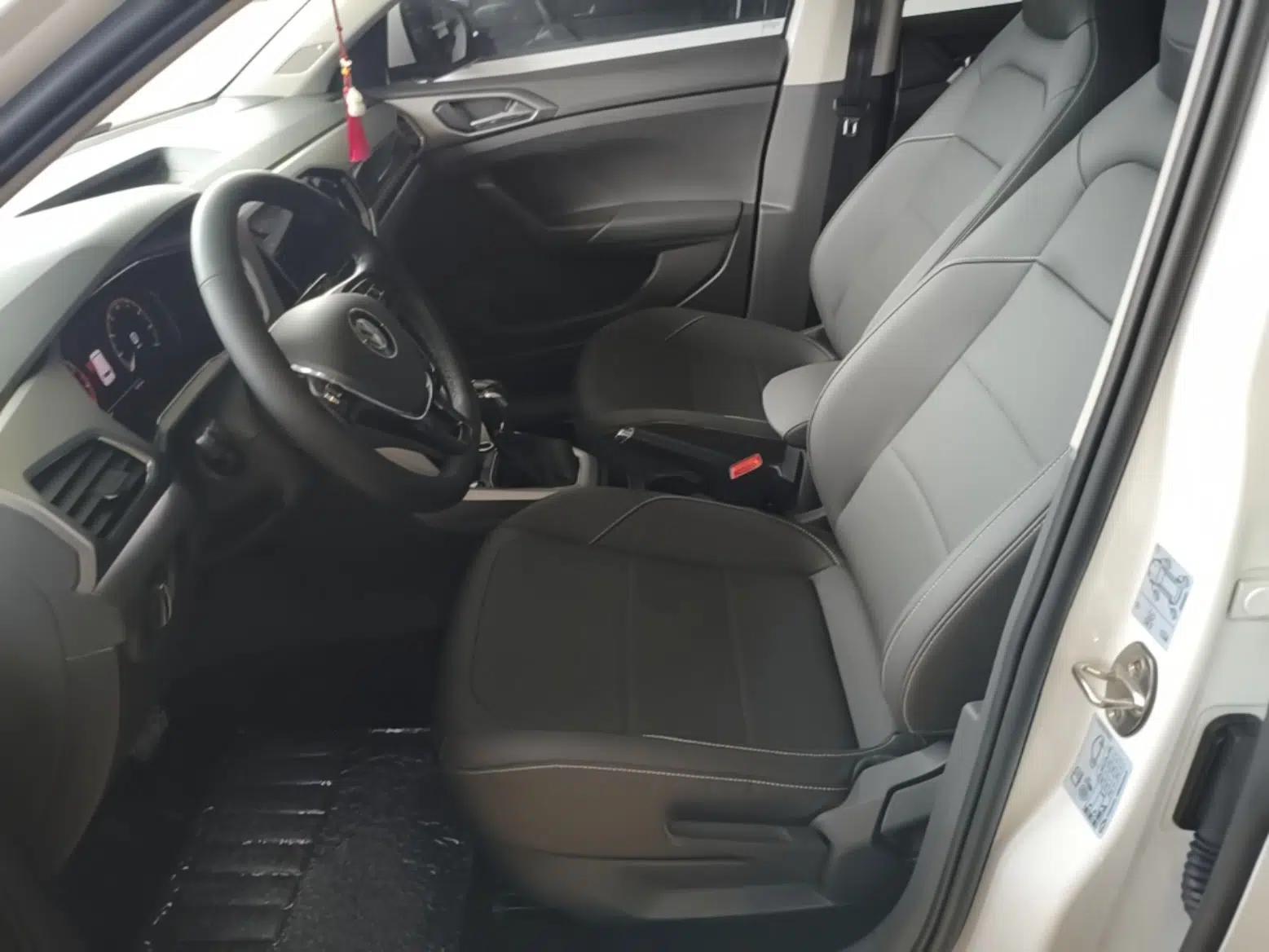 Volkswagen T-Cross 2020 280TSI DSG Luxury Edition — миниатюра 17