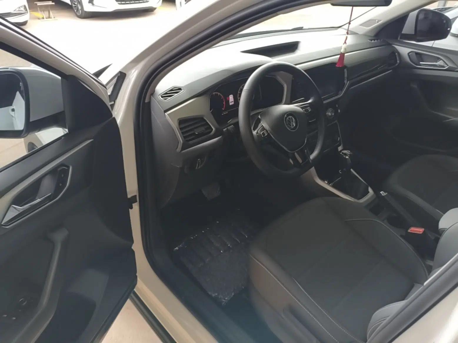 Volkswagen T-Cross 2020 280TSI DSG Luxury Edition — миниатюра 18