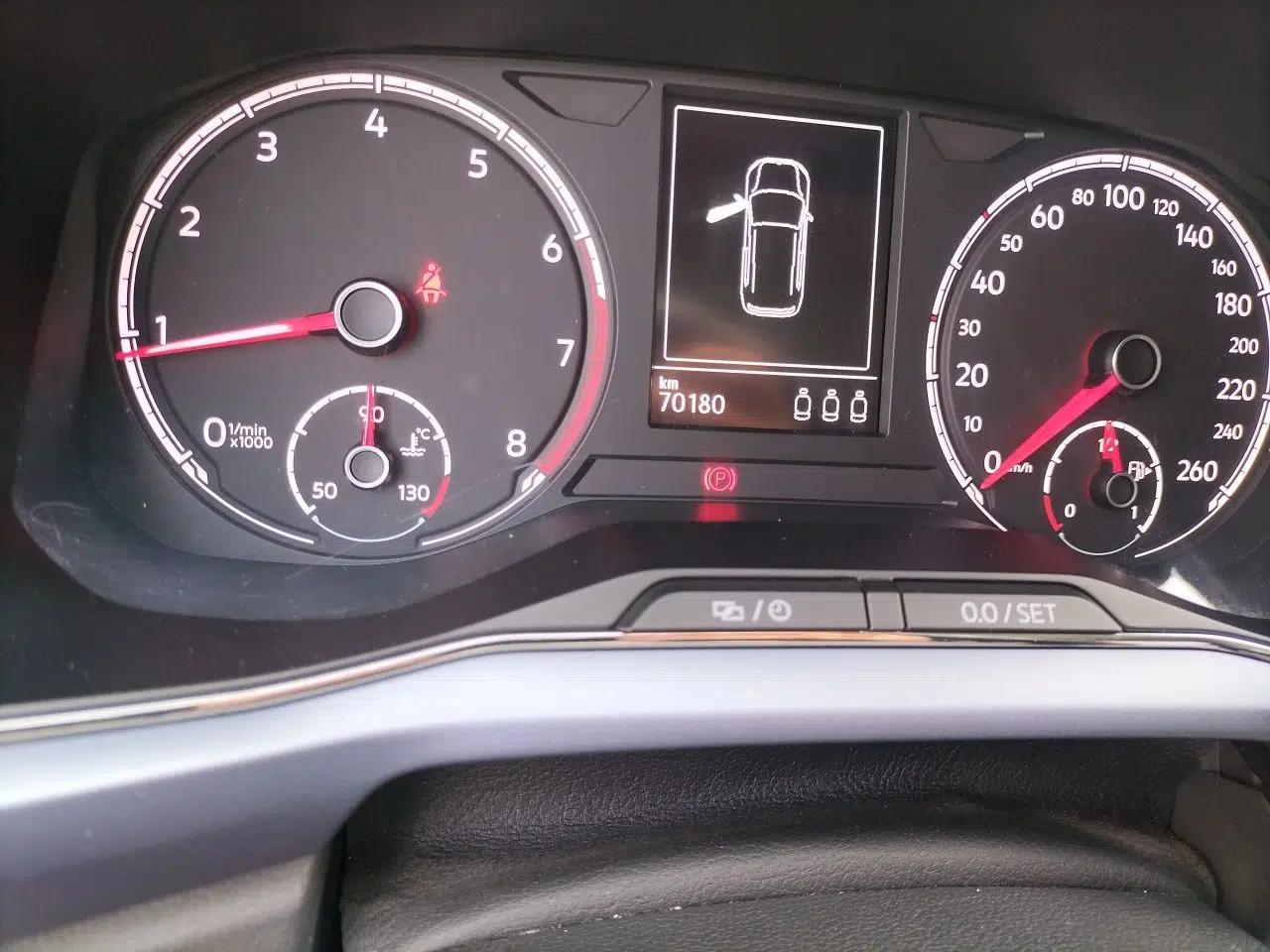 Volkswagen T-Cross 2019 1.5L Automatic Comfort Edition — миниатюра 12