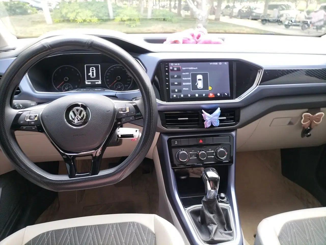 Volkswagen T-Cross 2019 1.5L Automatic Comfort Edition — миниатюра 9
