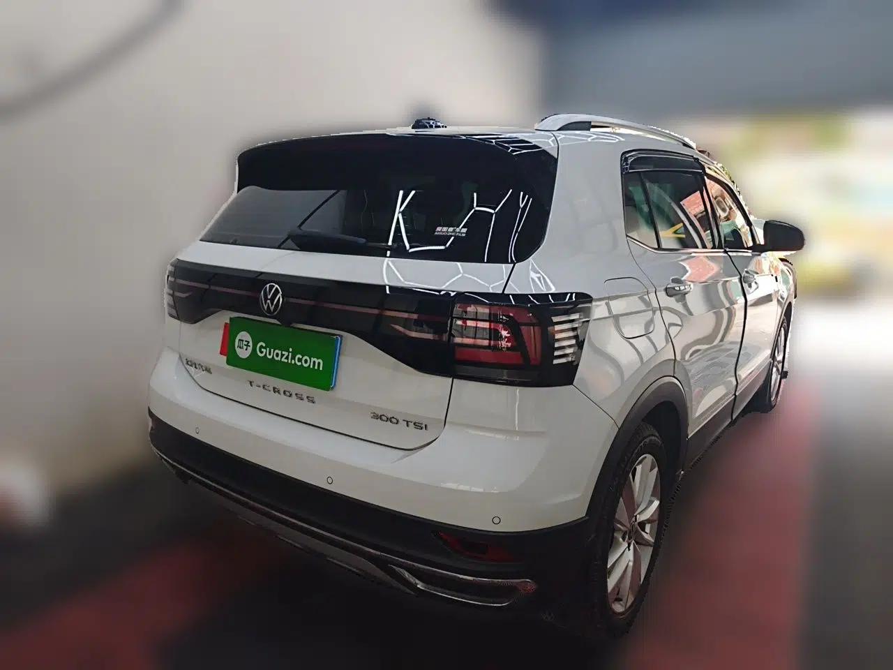 Volkswagen T-Cross 2023 300TSI DSG Comfort Edition — миниатюра 6