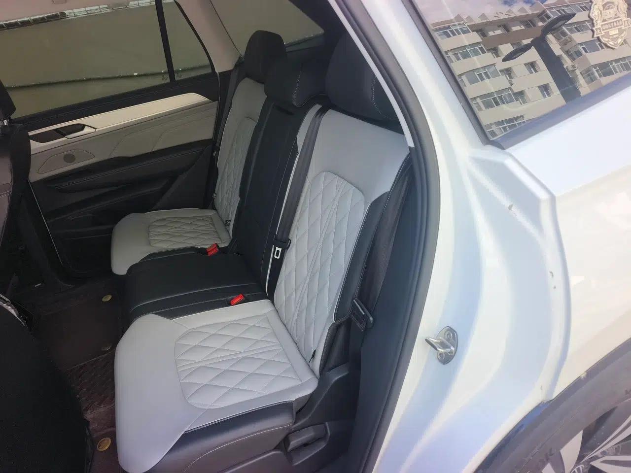Volkswagen Tavendor 2024 380TSI All-Wheel-Drive R-Line Cruise Premium Edition — миниатюра 17