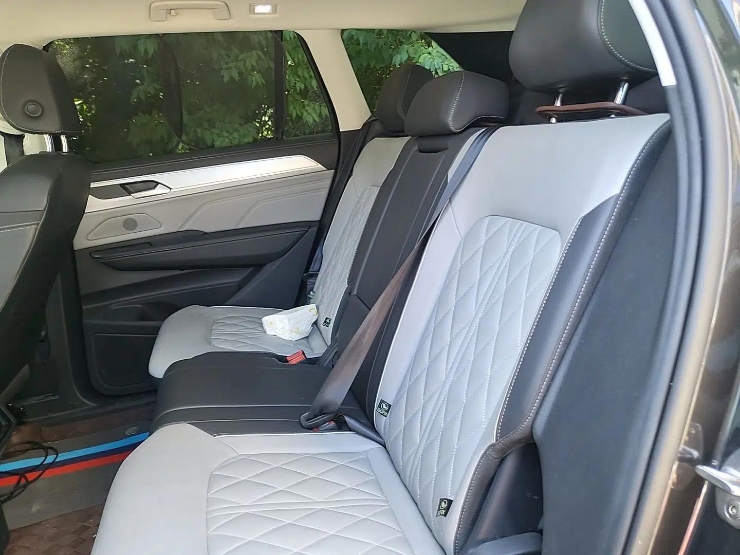 Volkswagen Tavendor 2023 380TSI Four-Wheel Drive R-Line Cruise Edition — миниатюра 17