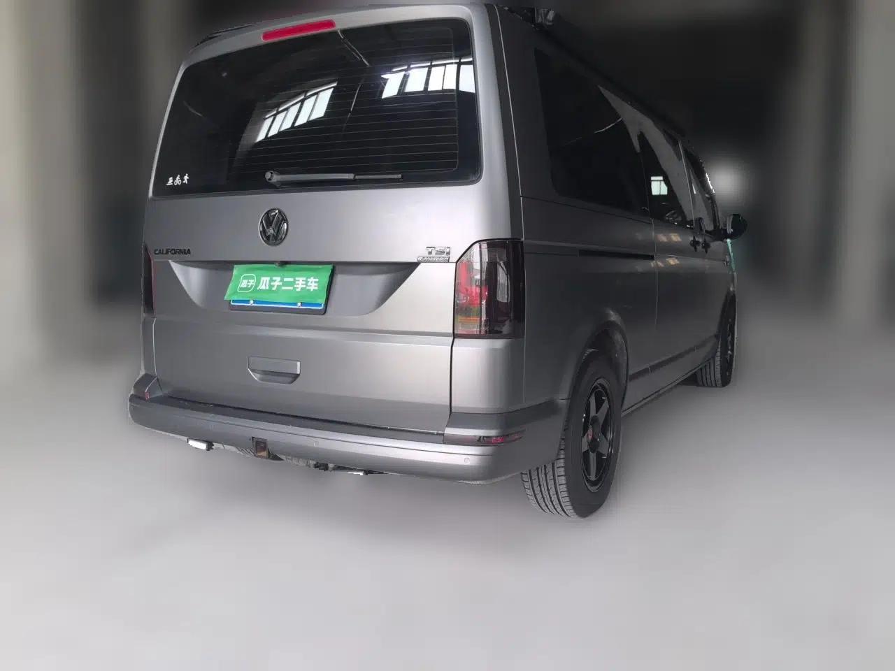Volkswagen Caravelle 2016 2.0 TSI 4x4 Comfort Edition 9 Seats — миниатюра 6