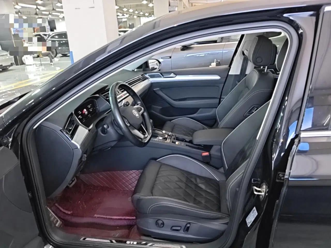 Volkswagen Magotan GTE Plug-in Hybrid 2022 GTE Luxury Model — миниатюра 17