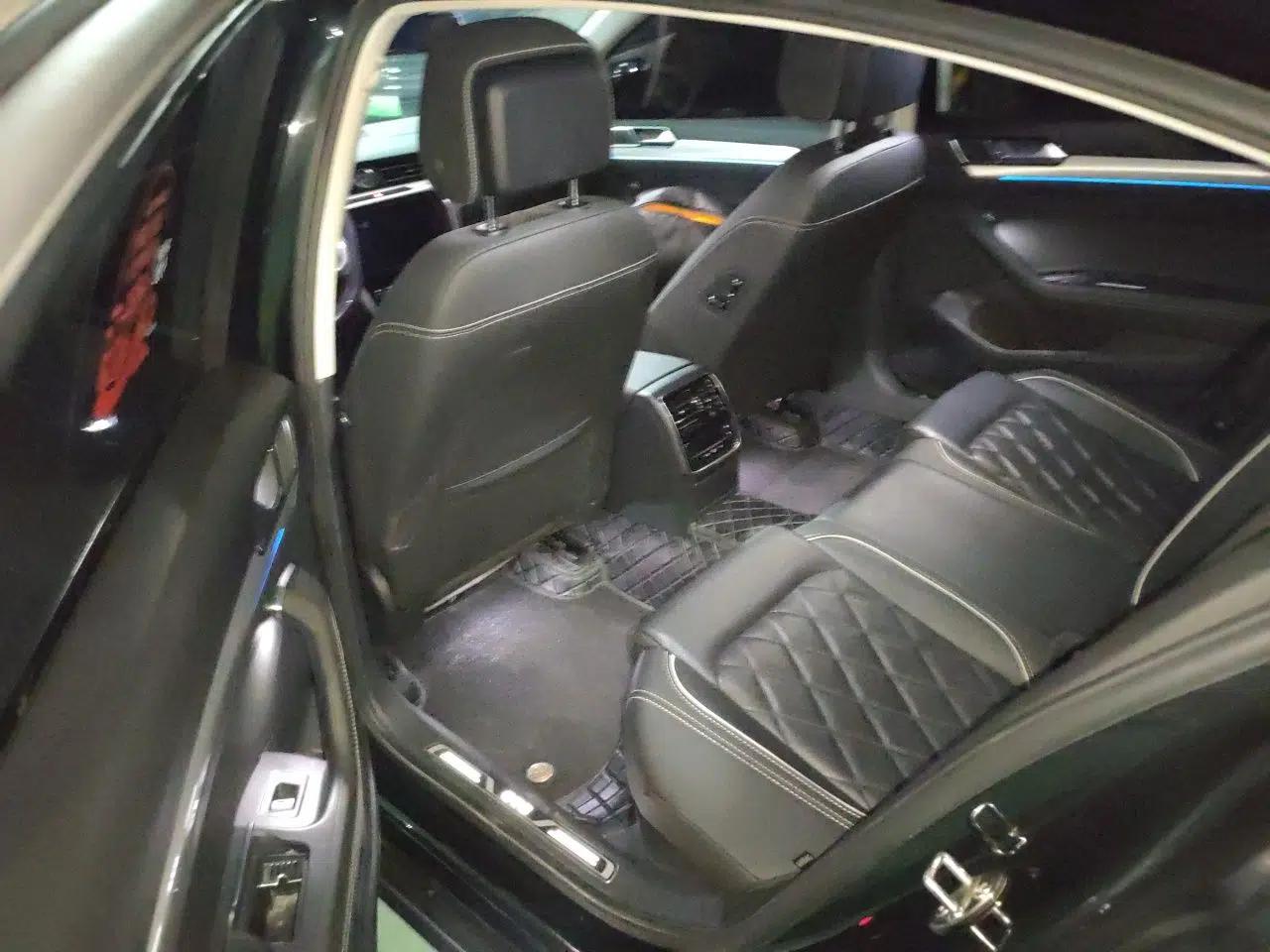Volkswagen Magotan GTE Plug-in Hybrid 2022 GTE Luxury Model — миниатюра 17