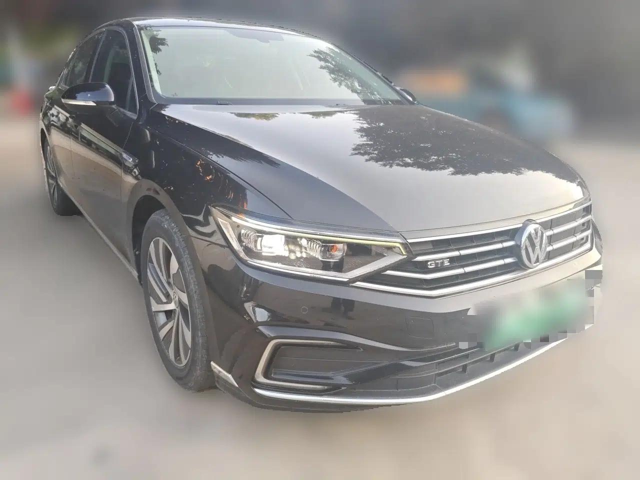 Volkswagen Magotan GTE Plug-in Hybrid 2020 GTE Luxury Model — миниатюра 3