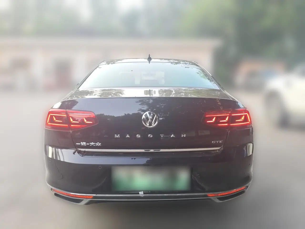 Volkswagen Magotan GTE Plug-in Hybrid 2020 GTE Luxury Model — миниатюра 5