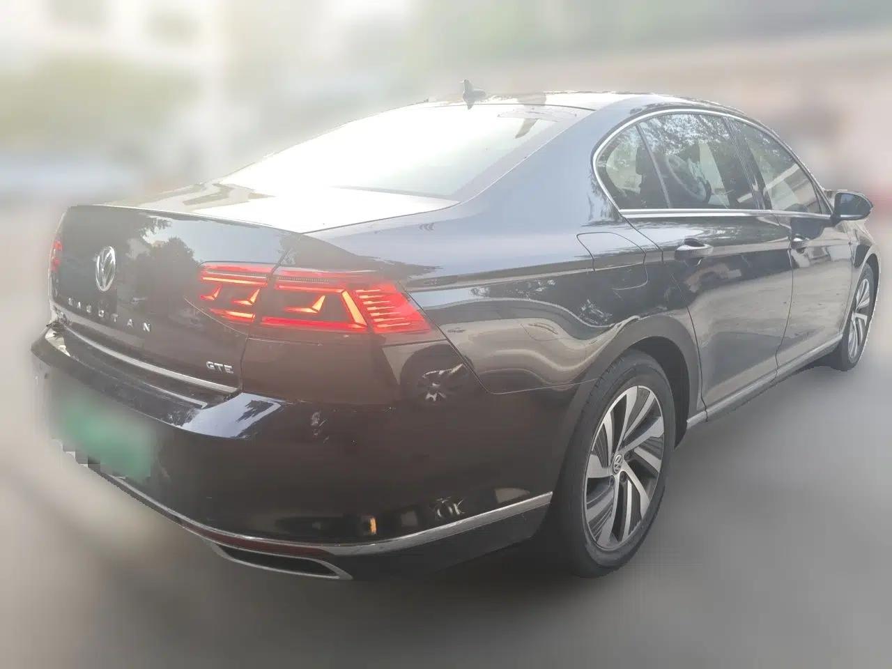 Volkswagen Magotan GTE Plug-in Hybrid 2020 GTE Luxury Model — миниатюра 6