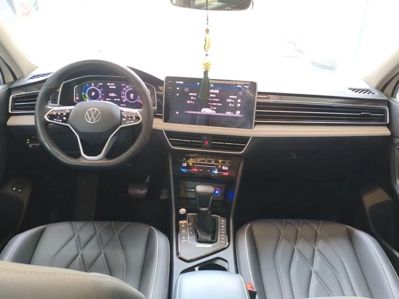 Volkswagen Tiguan L New Energy 2022 430 PHEV Plug-in Hybrid Prestige Edition — миниатюра 12