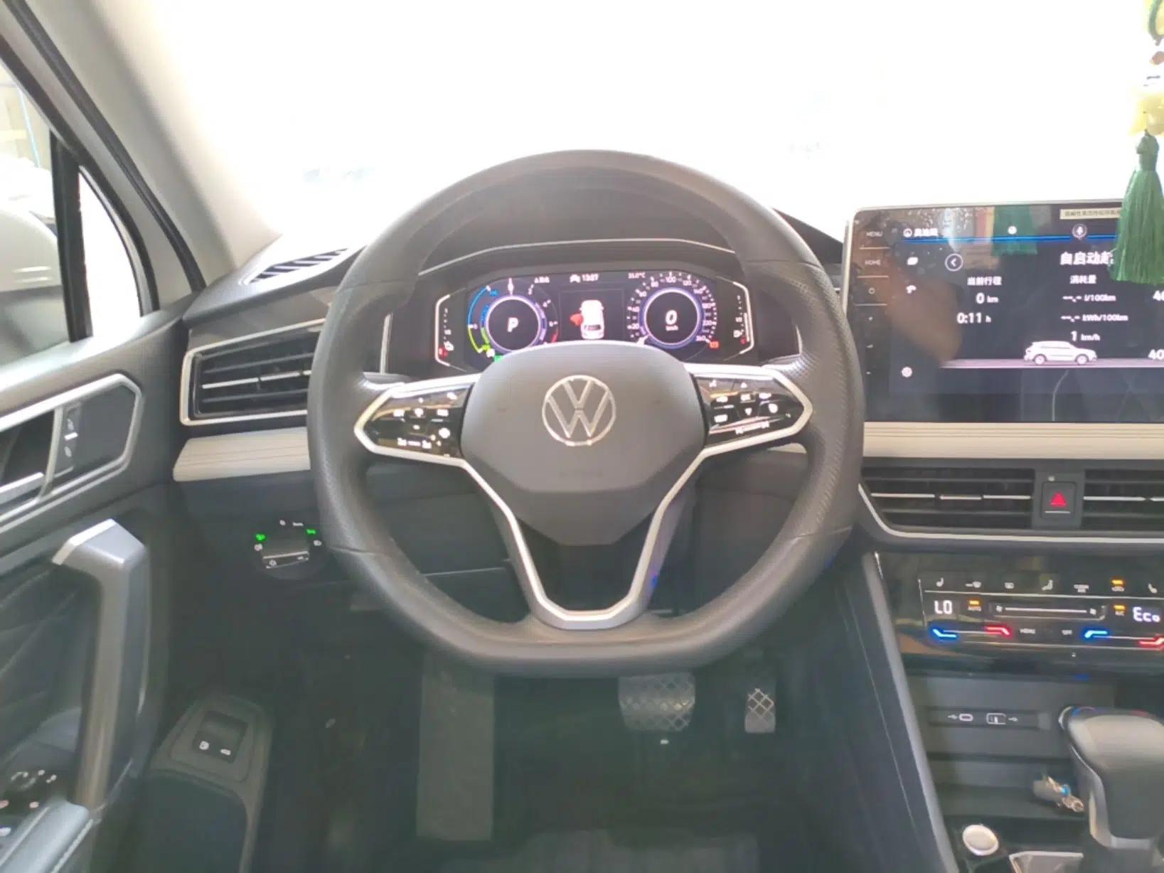 Volkswagen Tiguan L New Energy 2022 430 PHEV Plug-in Hybrid Prestige Edition — миниатюра 13