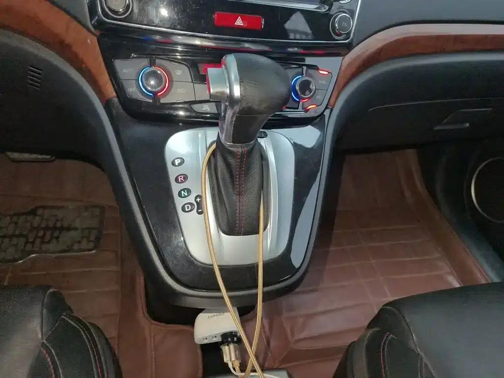 Haval H6 2014 Sport Edition 2.4L Automatic Elite — миниатюра 10