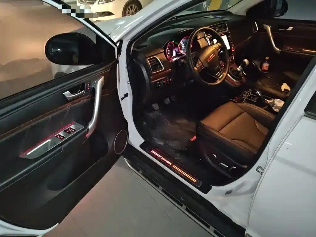 Haval H6 2015 Facelift Sport Edition 1.5T Manual 4WD Elite — миниатюра 12