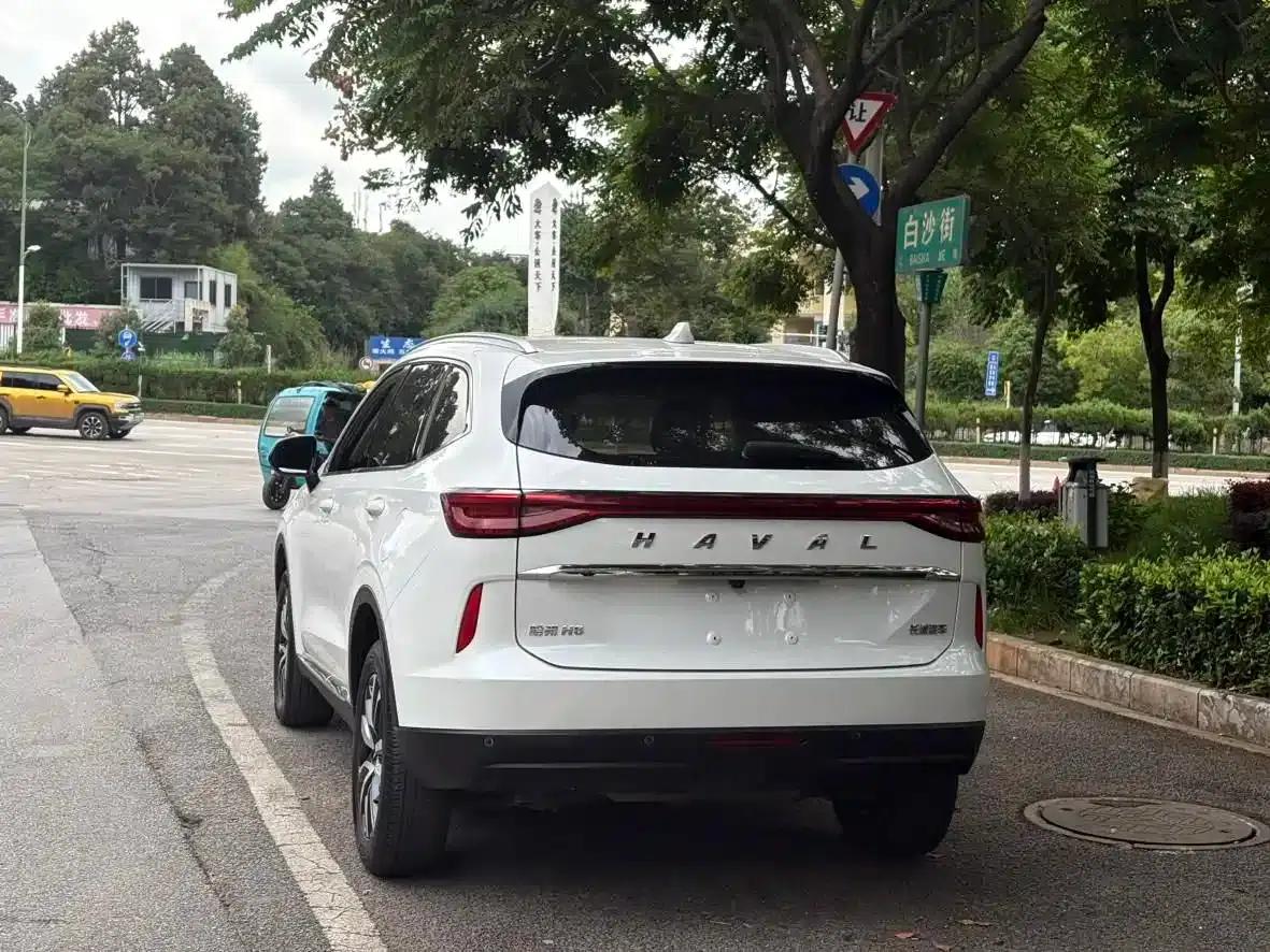 Haval H6 2021 Model, Third Generation 1.5T Automatic Two-Wheel Drive Plus — миниатюра 11