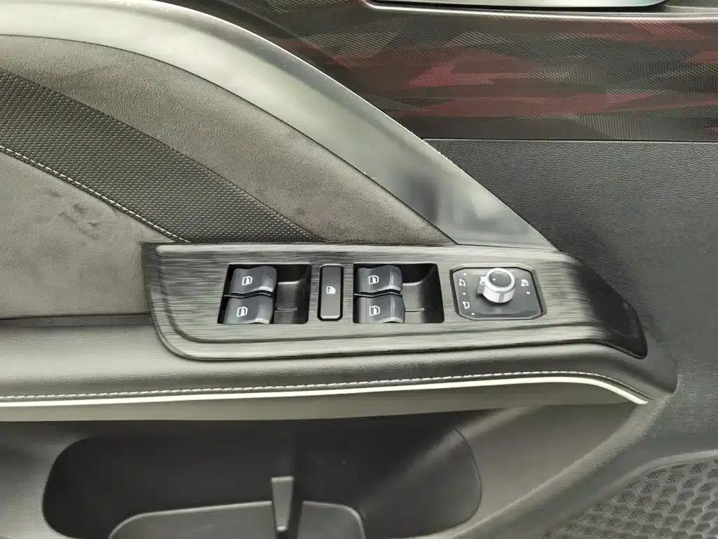 Haval H6 2023 National Trend Edition 1.5T Automatic Champion Edition — миниатюра 9
