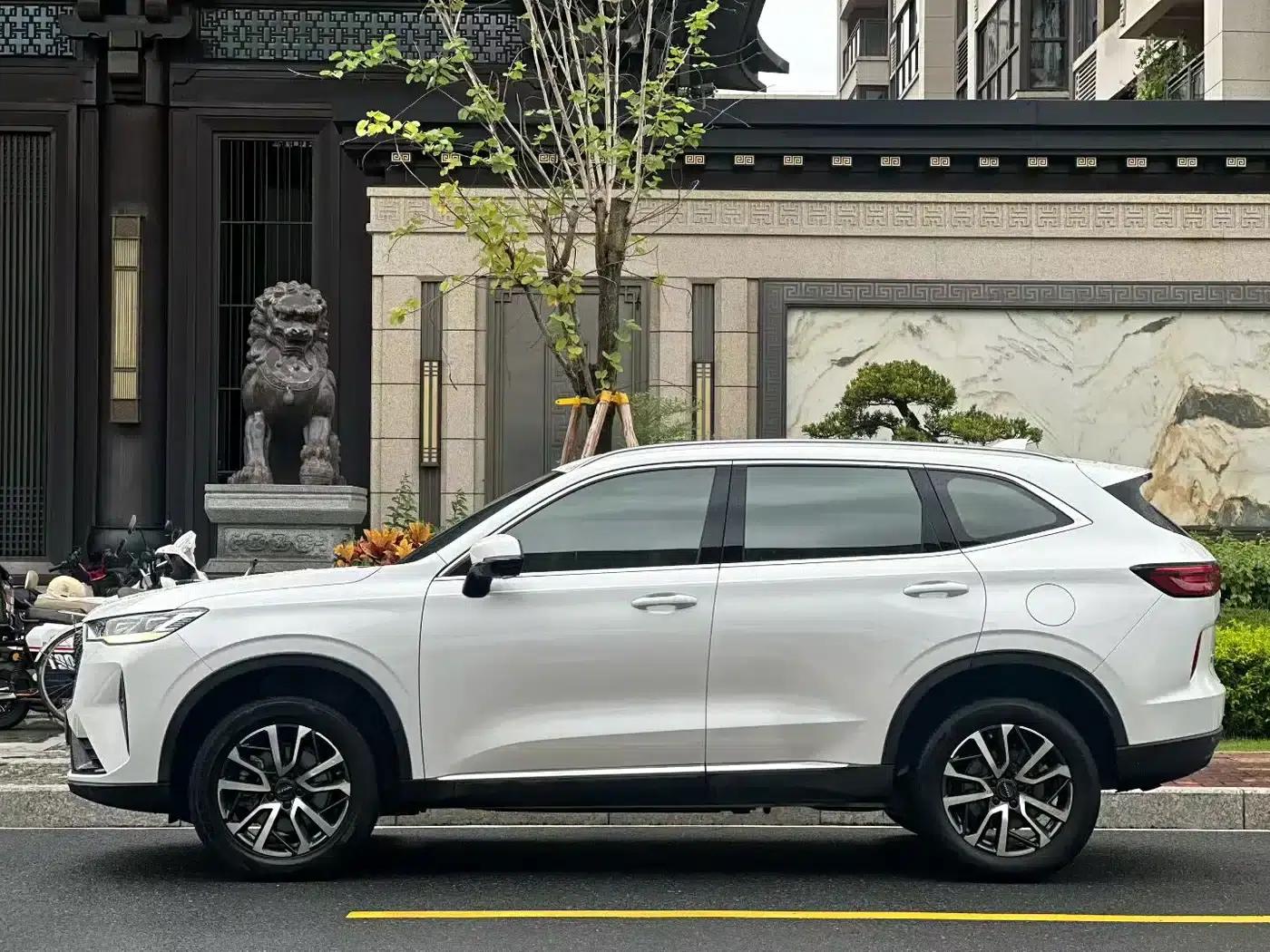 Haval H6 2022 Third Generation 1.5T Automatic Two-Wheel Drive Max — миниатюра 5