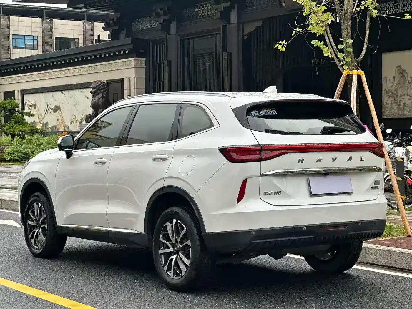 Haval H6 2022 Third Generation 1.5T Automatic Two-Wheel Drive Max — миниатюра 7