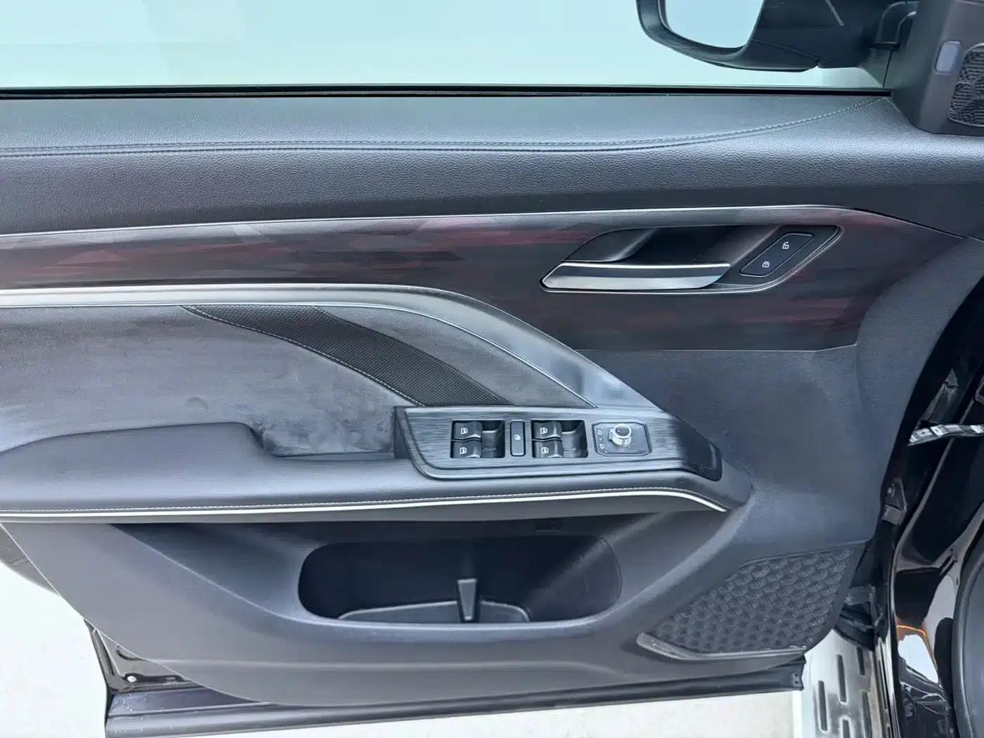 Haval H6 2021 National Trend Edition 1.5T Automatic Urban Edition — миниатюра 4