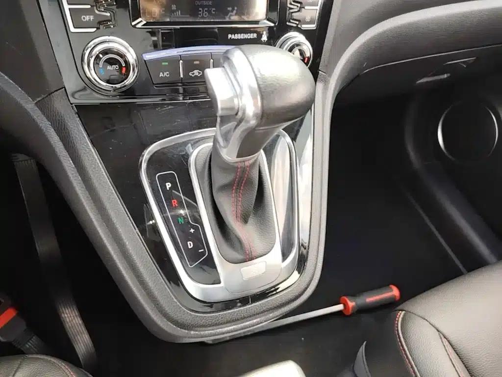 Haval H6 2016 Upgraded Version 1.5T Automatic Two-Wheel Drive Elite — миниатюра 14