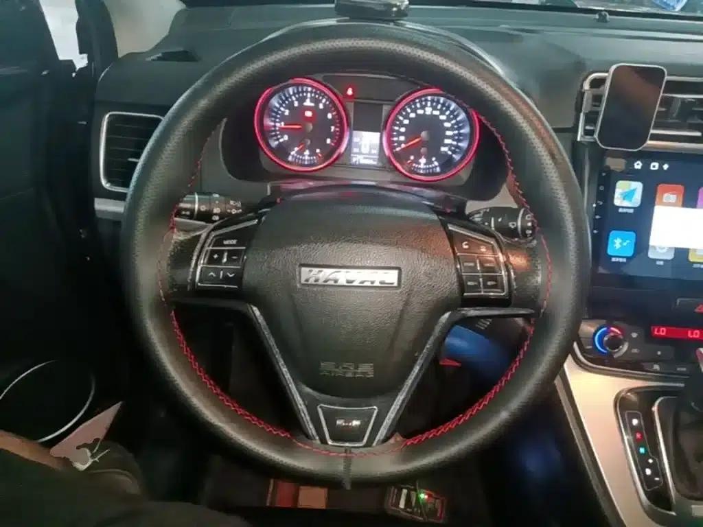 Haval H6 2015 Sport Edition 1.5T Automatic 2WD Luxury — миниатюра 11