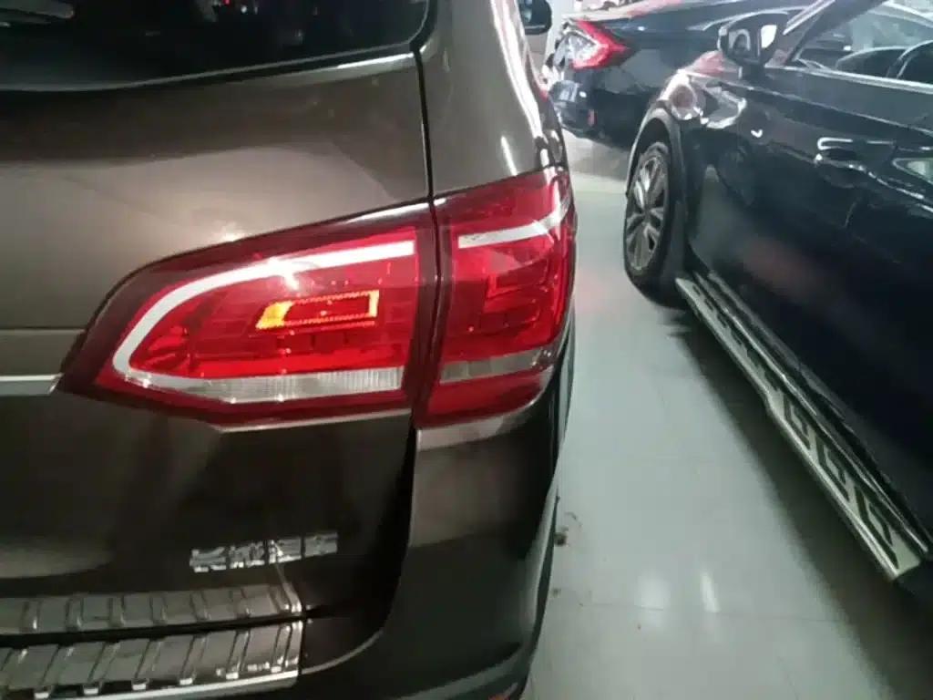 Haval H6 2015 Sport Edition 1.5T Automatic 2WD Luxury — миниатюра 8
