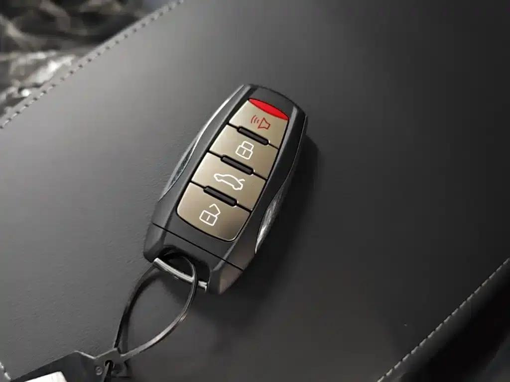 Haval H6 2025 1.5T National Trend Champion Edition — миниатюра 9