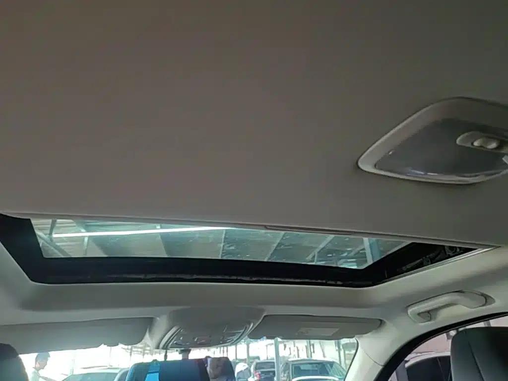 Haval H6 2021 National Trend Edition 1.5T Automatic Urban Edition — миниатюра 18