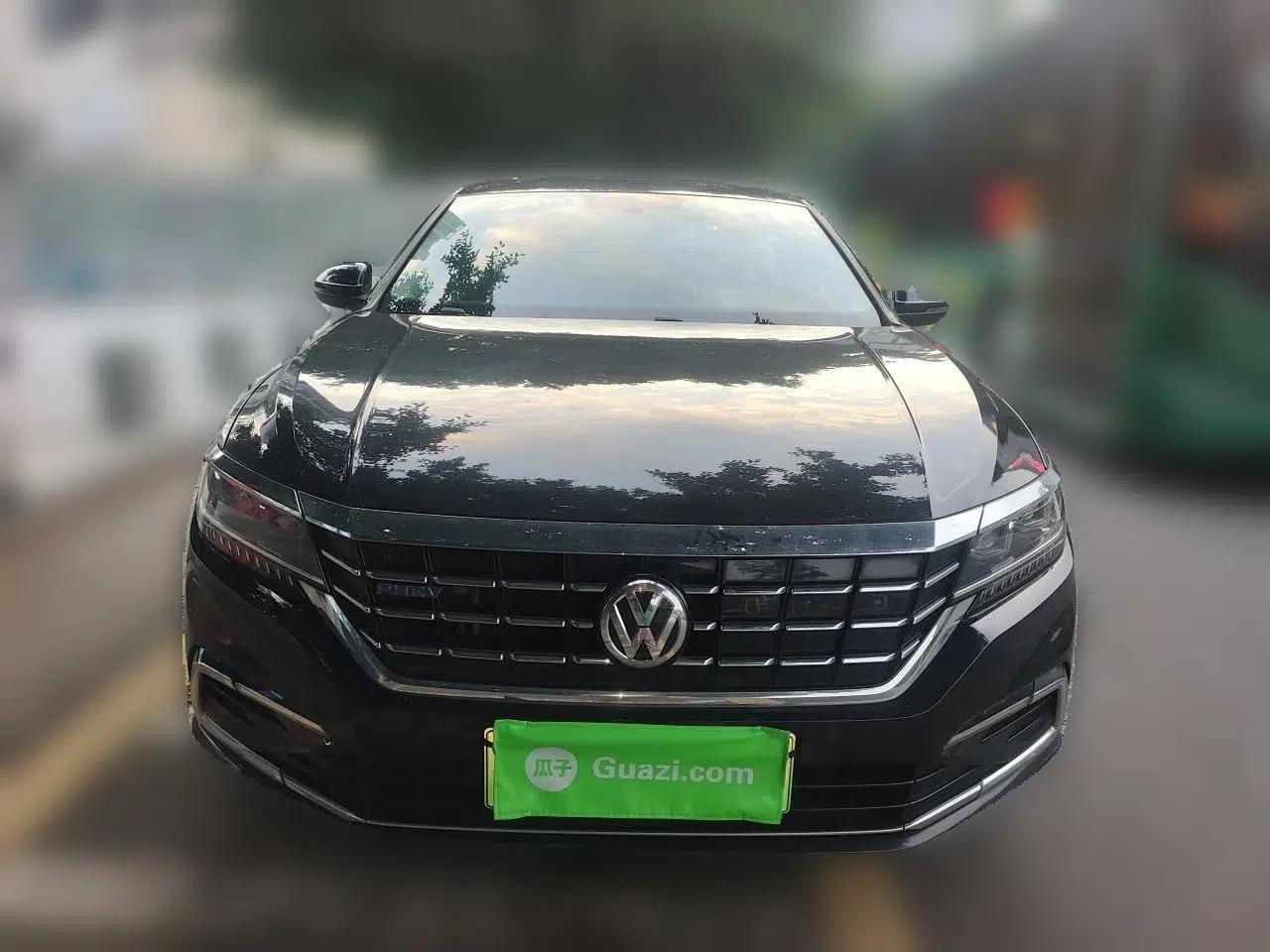 Volkswagen Passat New Energy 2019 430 PHEV Hybrid Luxury Edition — миниатюра 2