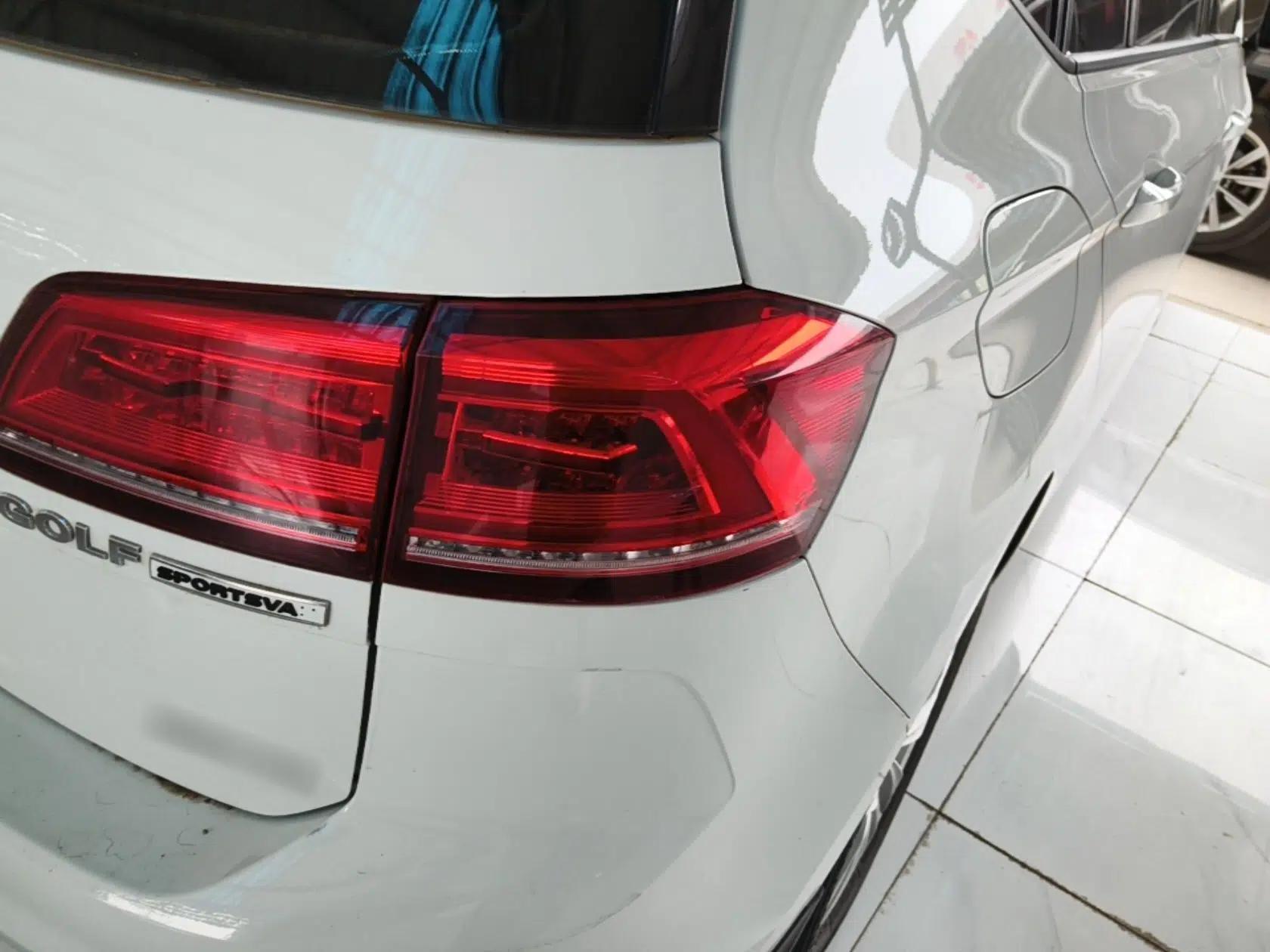 Volkswagen Golf Sportsvan 2019 200TSI Automatic C-HR Pure Version China VI Standard — миниатюра 9