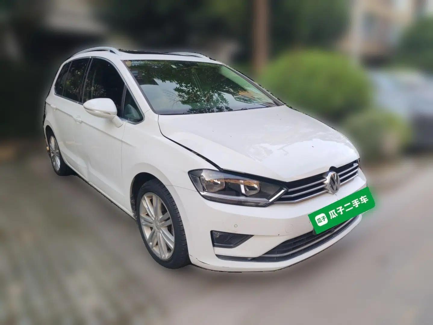 Volkswagen Golf Sportsvan 2018 230TSI Automatic Luxury Model — миниатюра 3