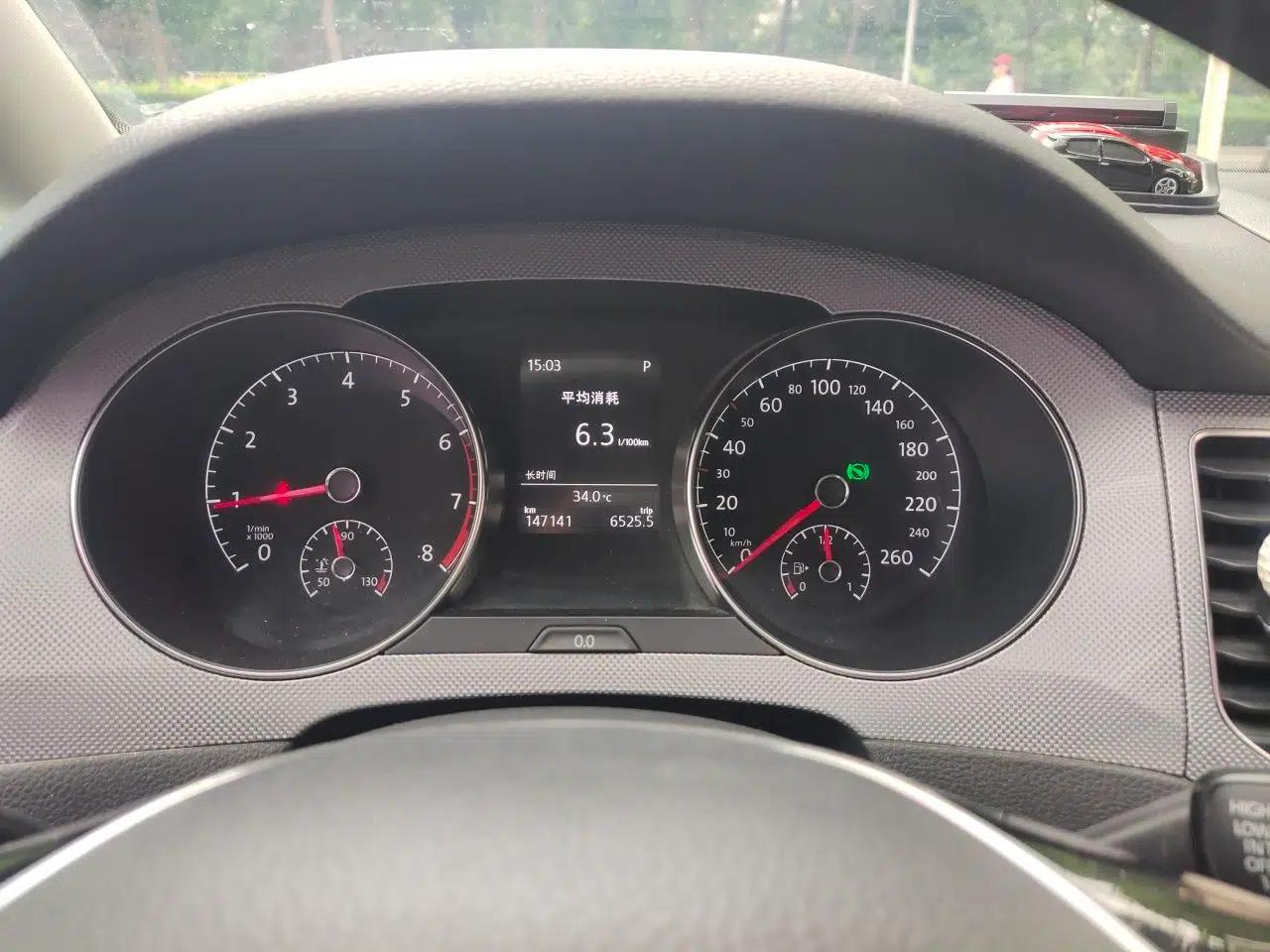 Volkswagen Golf Sportsvan 2016 230TSI Automatic Trend Edition — миниатюра 11