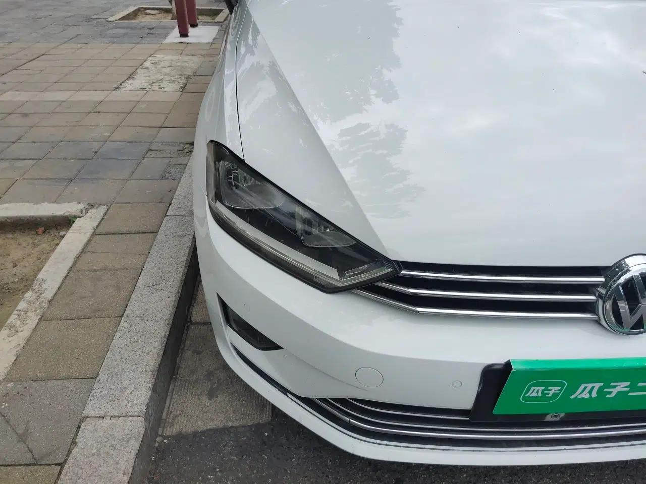 Volkswagen Golf Sportsvan 2016 230TSI Automatic Trend Edition — миниатюра 7
