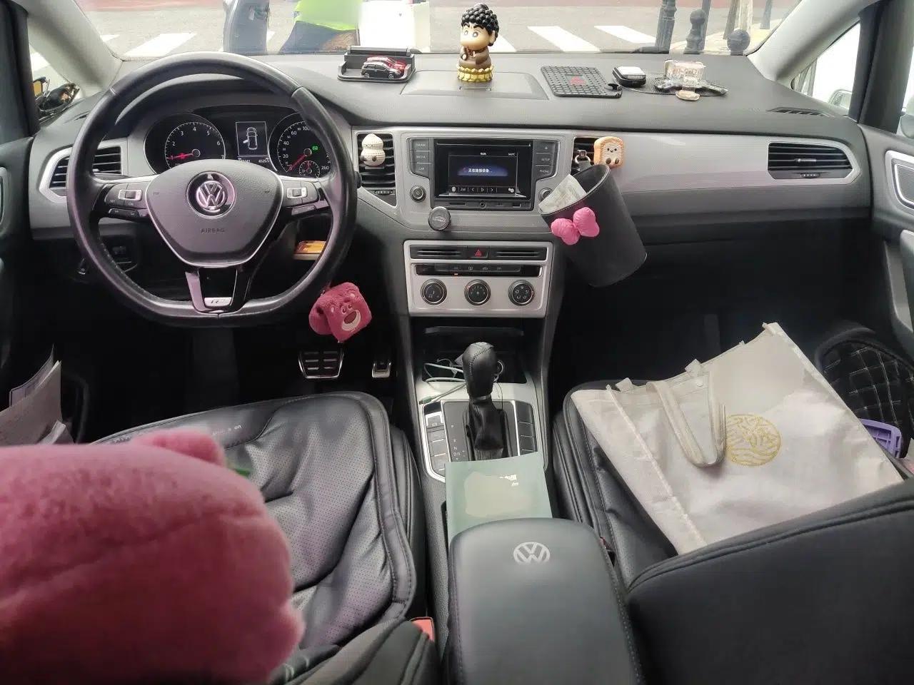 Volkswagen Golf Sportsvan 2016 230TSI Automatic Trend Edition — миниатюра 9