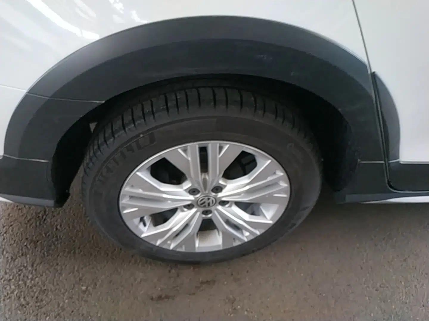 Volkswagen C-TREK 2018 1.5L Automatic Comfort Model — миниатюра 11