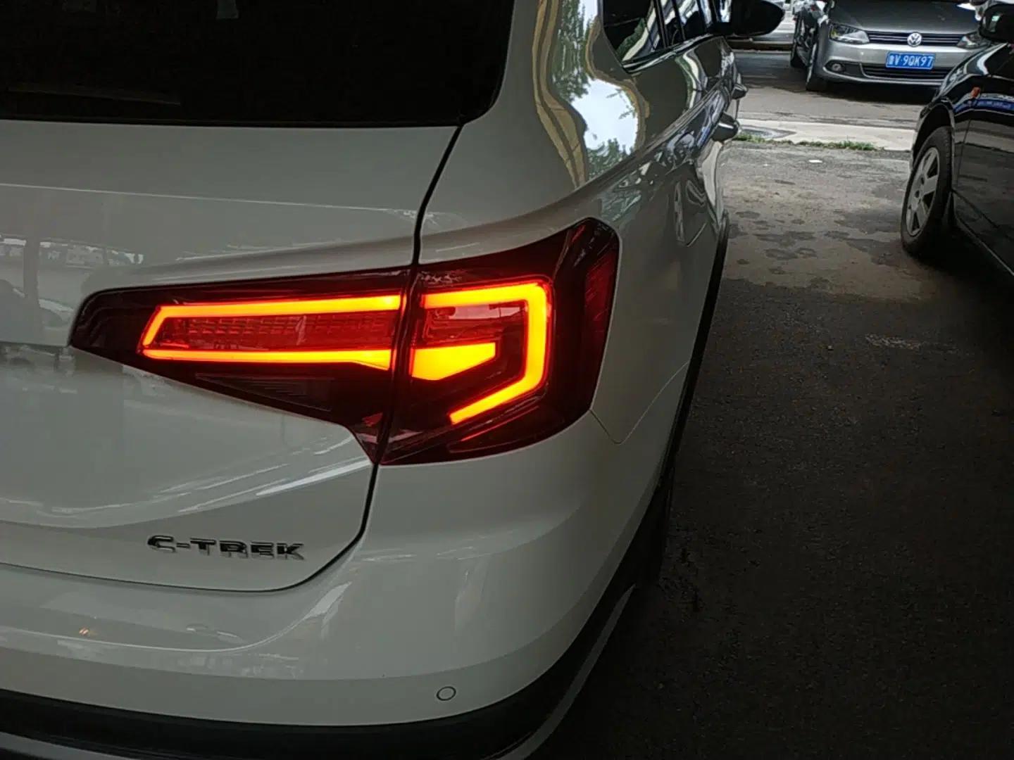 Volkswagen C-TREK 2018 1.5L Automatic Comfort Model — миниатюра 9