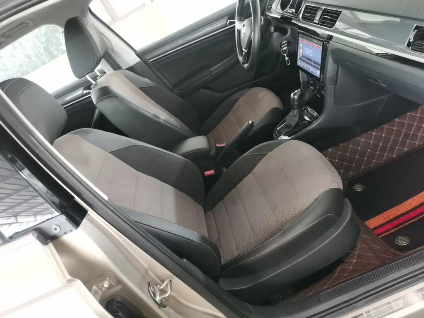 Volkswagen C-TREK 2018 230TSI DSG Comfort Model — миниатюра 19