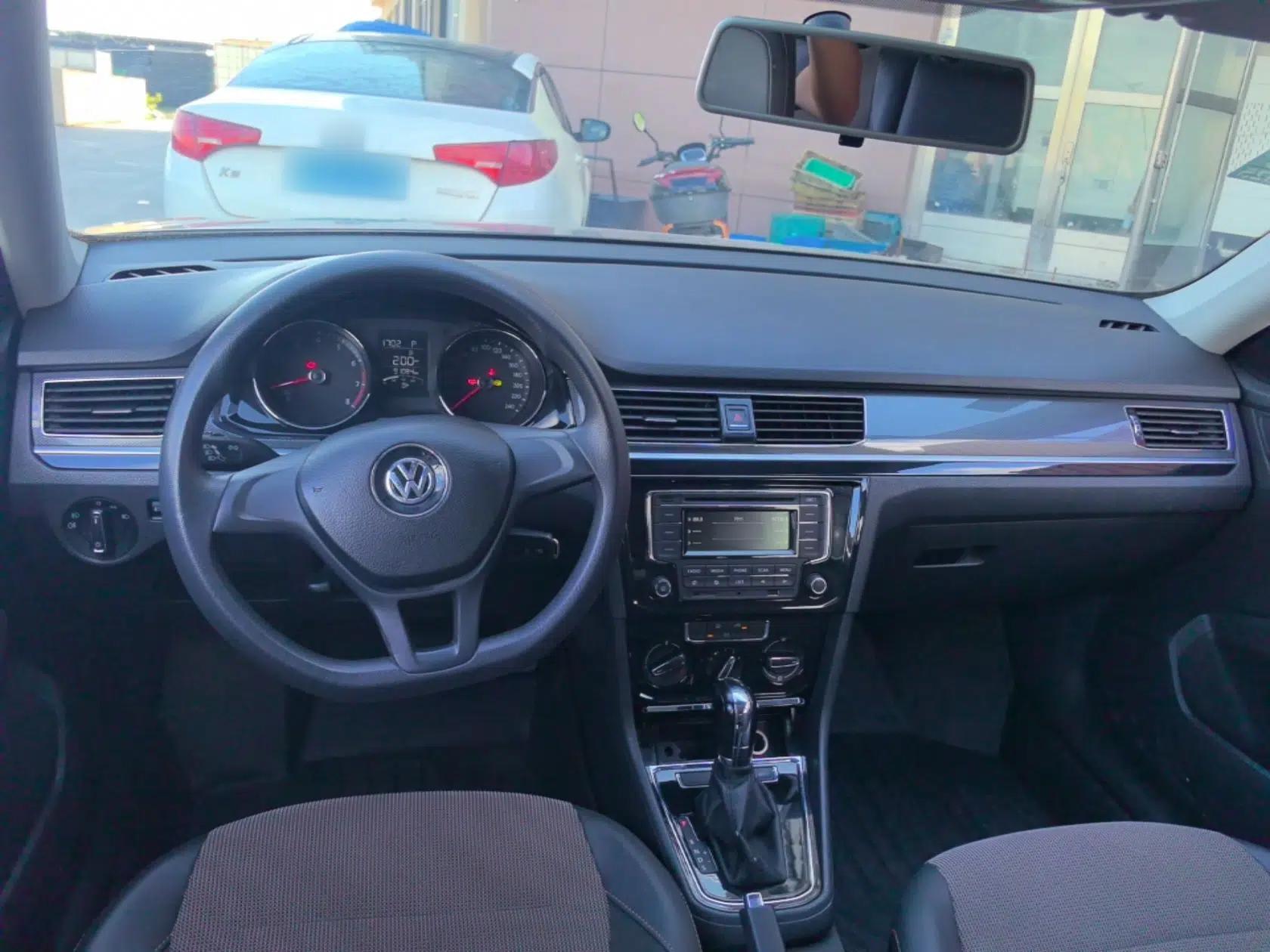 Volkswagen C-TREK 2017 1.6L Automatic Comfort Model — миниатюра 12