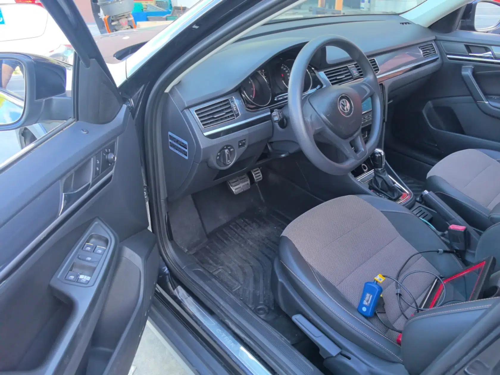 Volkswagen C-TREK 2017 1.6L Automatic Comfort Model — миниатюра 18